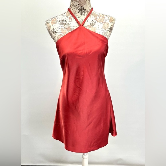 LULU'S Rose Red halter neck satin mini dress size L - Picture 3 of 15